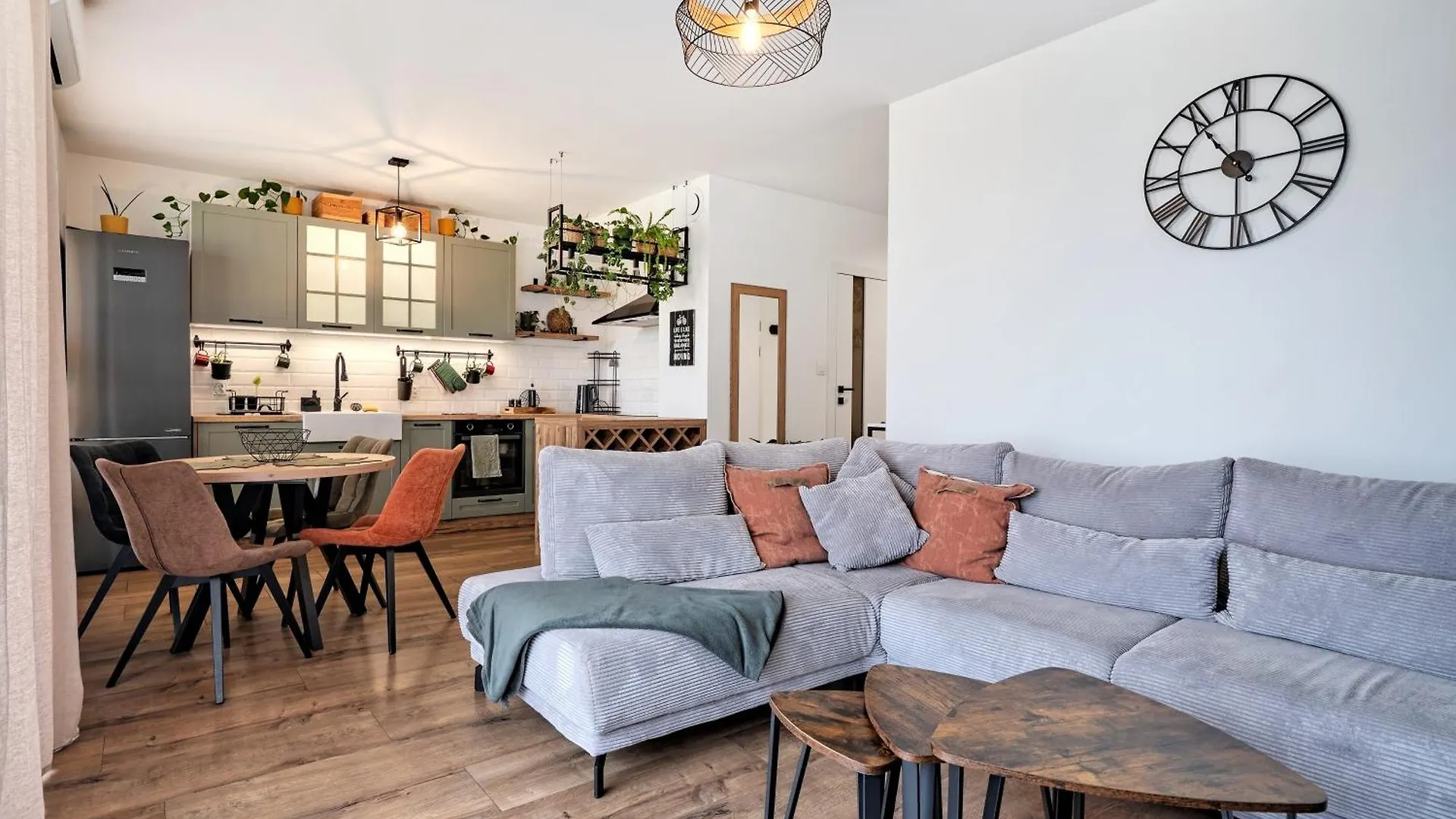 Gdansk Apartment - Parking, Terrace & Garden - By Rentujemy